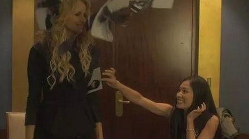 白百何长春电影节封后，陈紫函遭遇隐私泄露风波形成鲜明对比